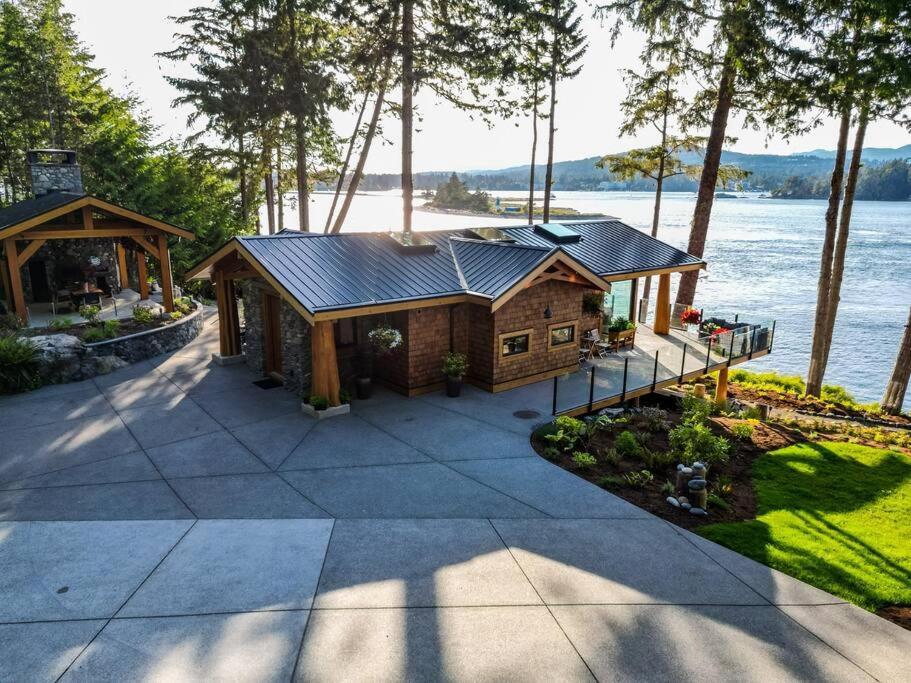 Kingfisher Manor Villa Sooke Kültér fotó